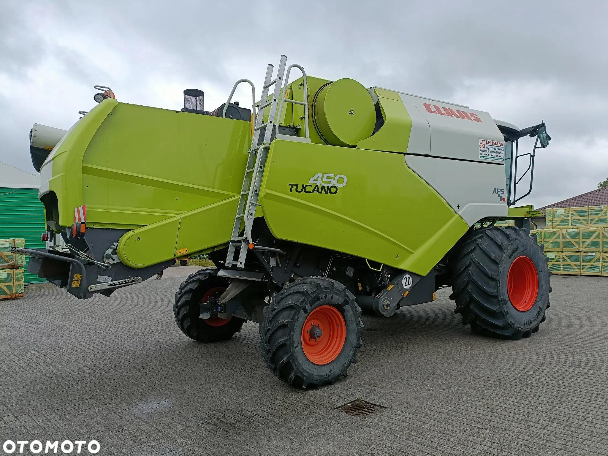 Claas Tucano 450 - 3