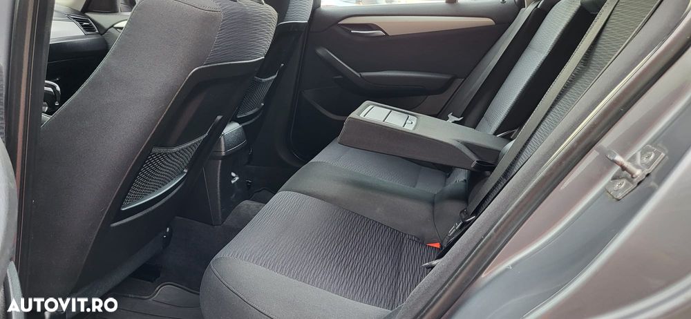 BMW X1 sDrive18d - 22