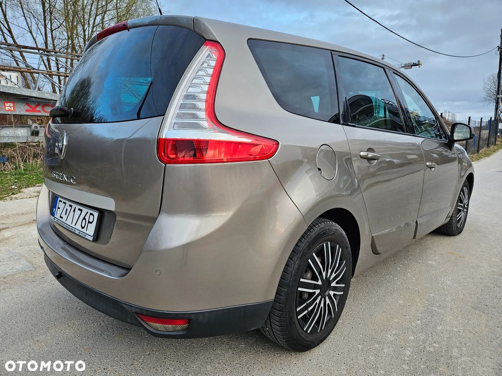 Renault Grand Scenic 1.6 16V 110 Dynamique - 3