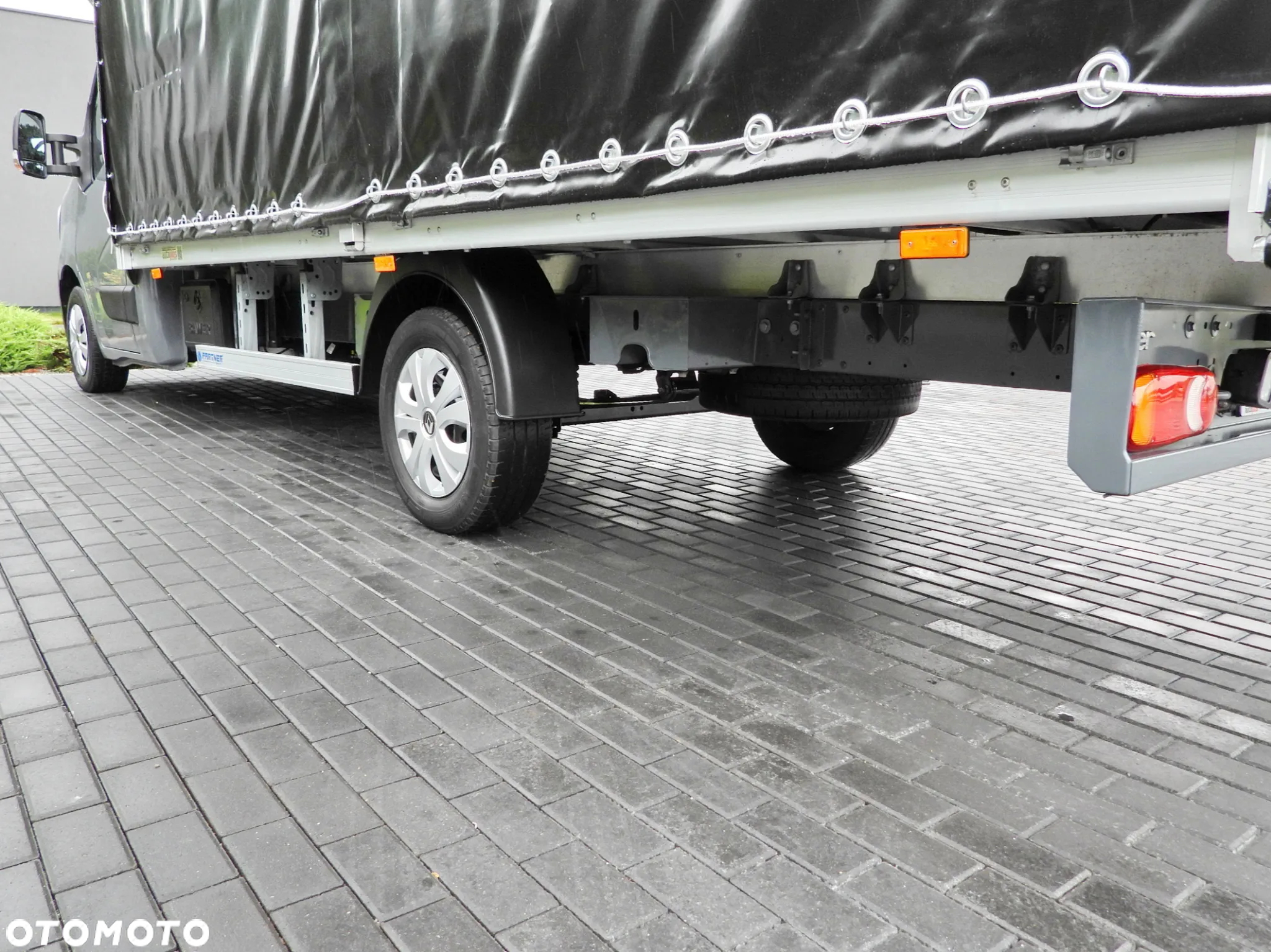 Renault MASTER  PLANDEKA 10 PALET WEBASTO TEMPOMAT LEDY PNEUMATYKA KLIMATYZACJA 165KM [ 581009 ] - 17