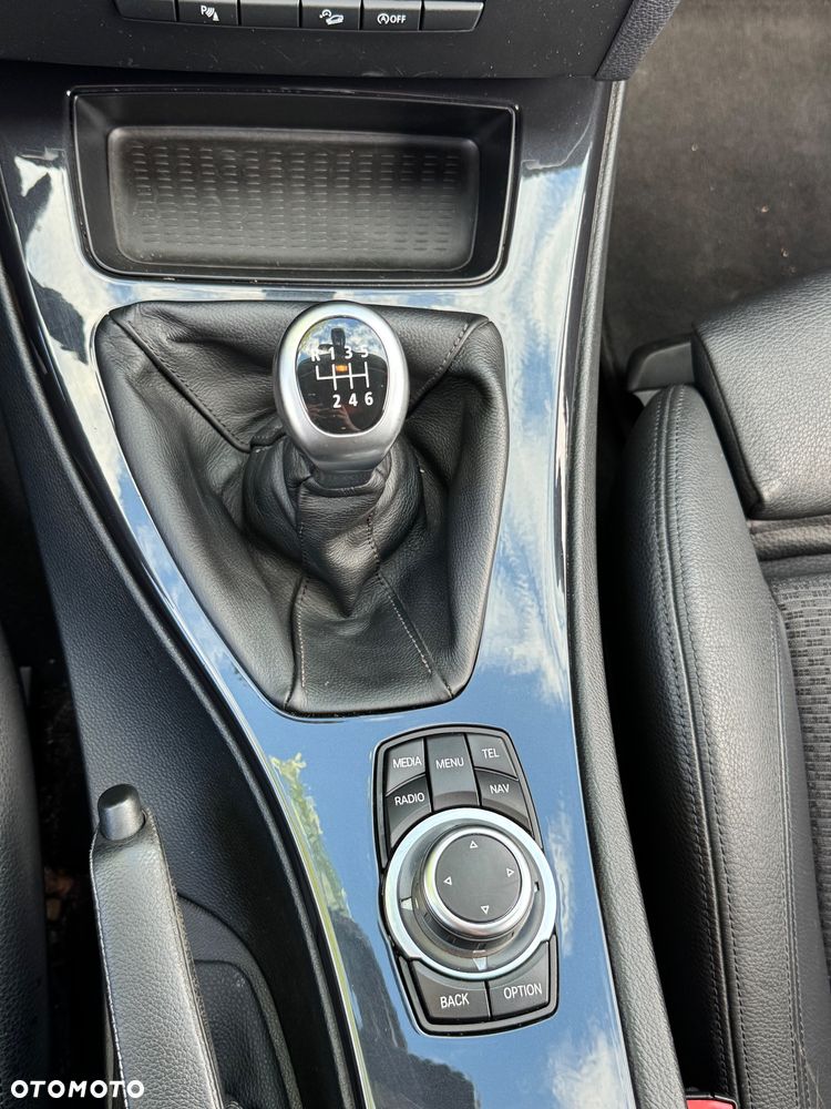 BMW Seria 3 320d Blue Performance Sport Line - 25