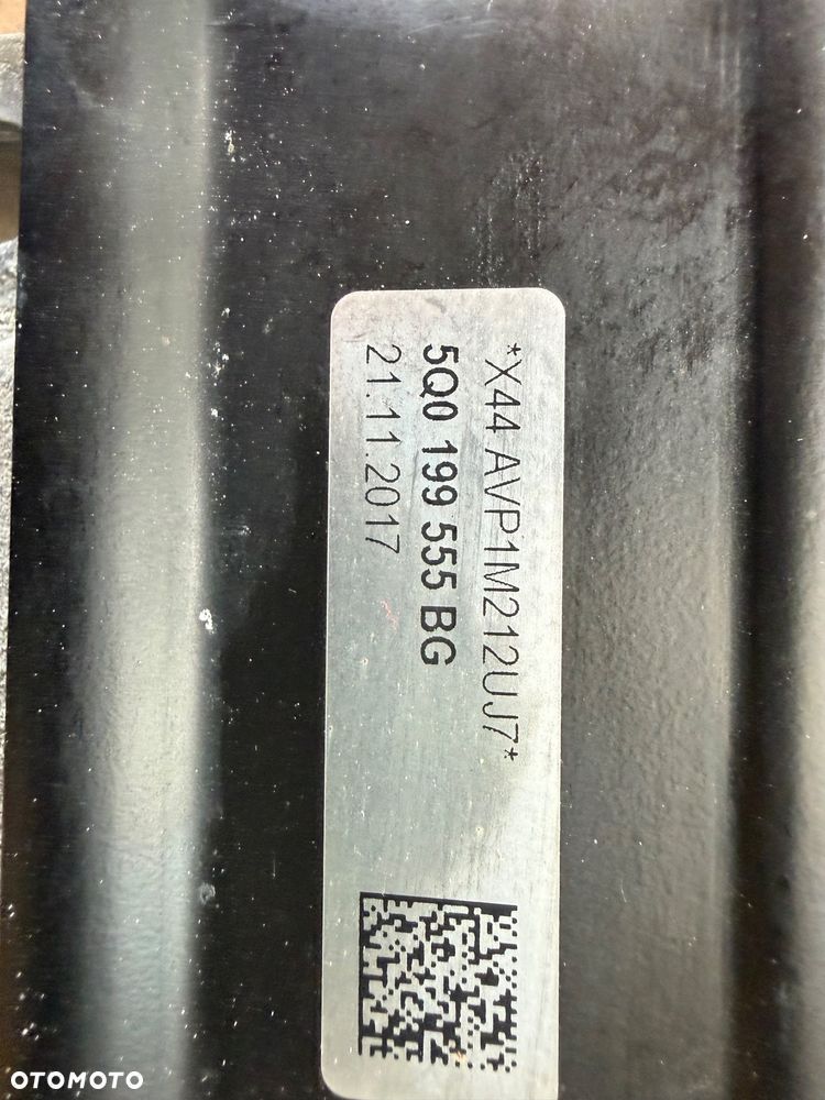 ŁAPA PODUSZKA MOCOWANIE SKRZYNI VW GOLF VII OCTAVIA III 5E 1.6 TDI CLH 13R - 2