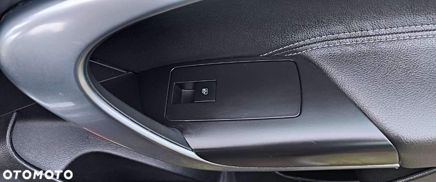 Opel Insignia - 6