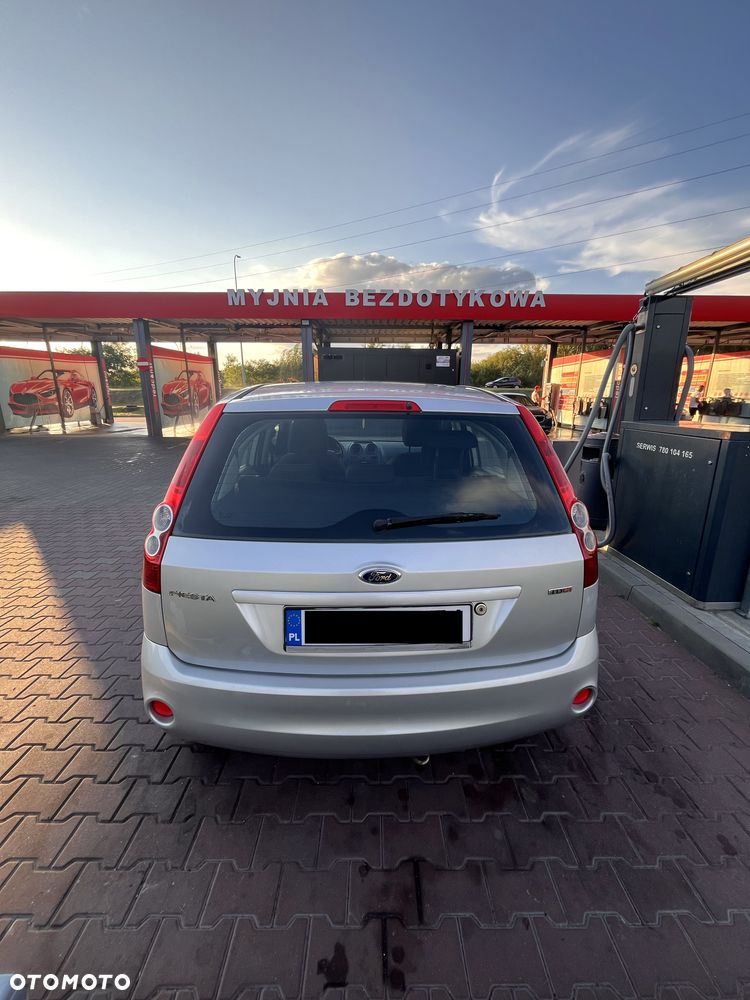 Ford Fiesta 1.4 TDCi Silver X - 15