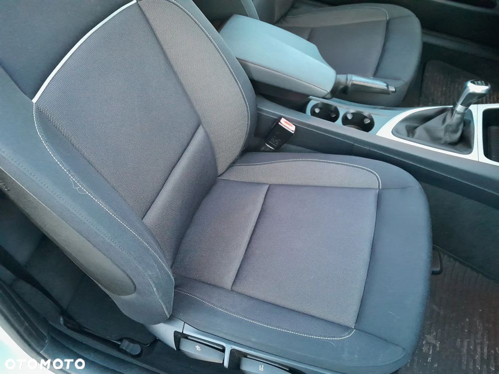 BMW Seria 1 118i Edition Sport - 19