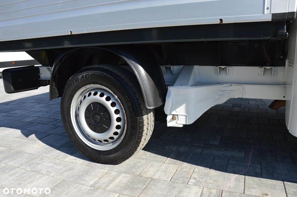 Volkswagen Transporter - 29