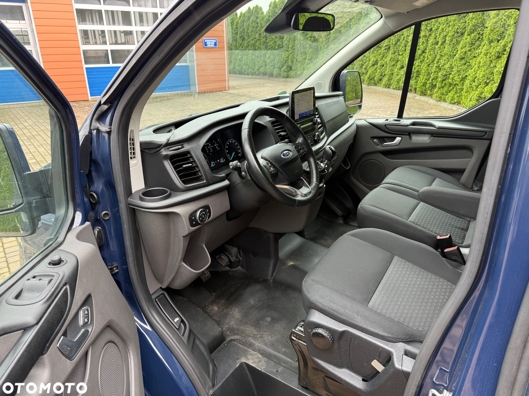 Ford Transit Custom - 13