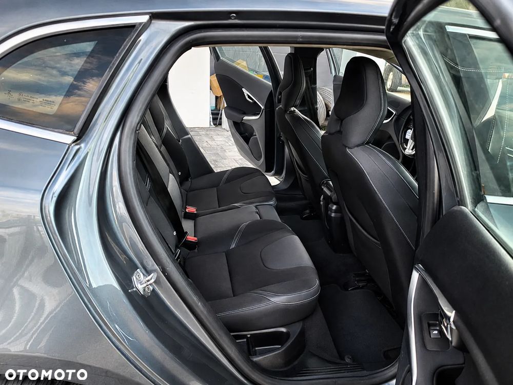Volvo V40 D4 Drive-E Summum - 27