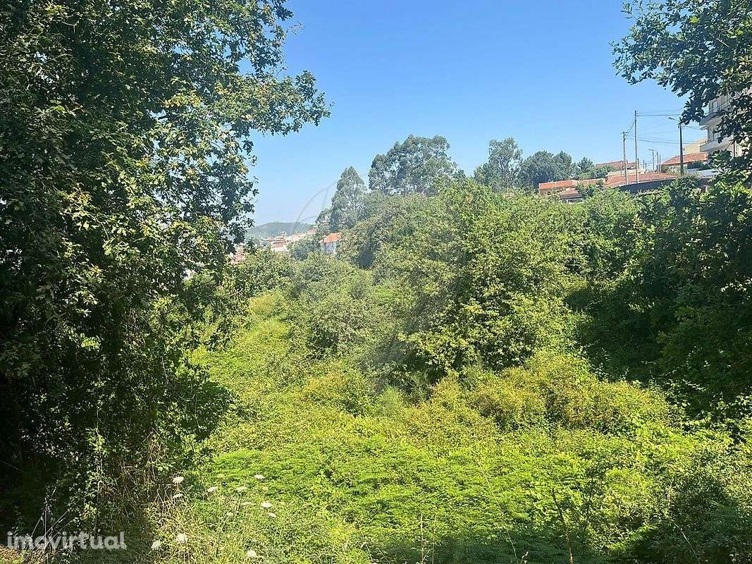 Terreno  para arrendamento - Grande imagem: 2/4