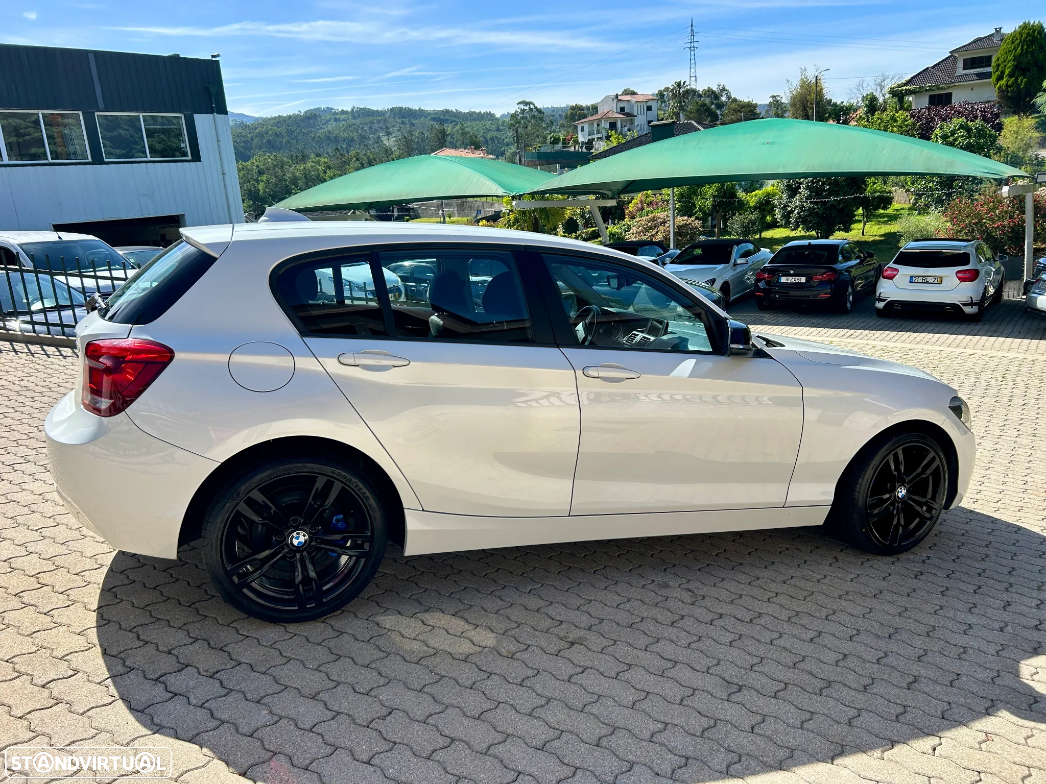 BMW 120 d Line Urban - 10