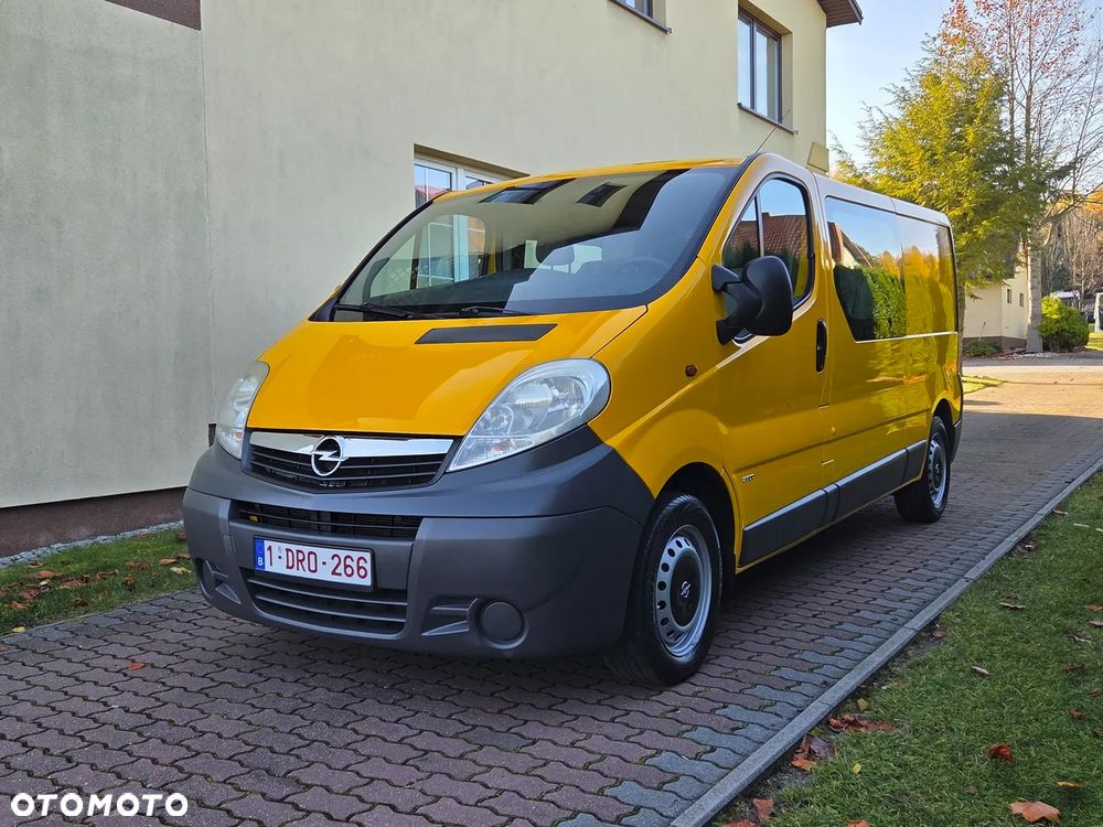 Opel Vivaro - 2