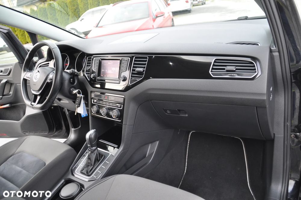 Volkswagen Golf Sportsvan SV 1.6 TDI BMT Highline DSG - 20