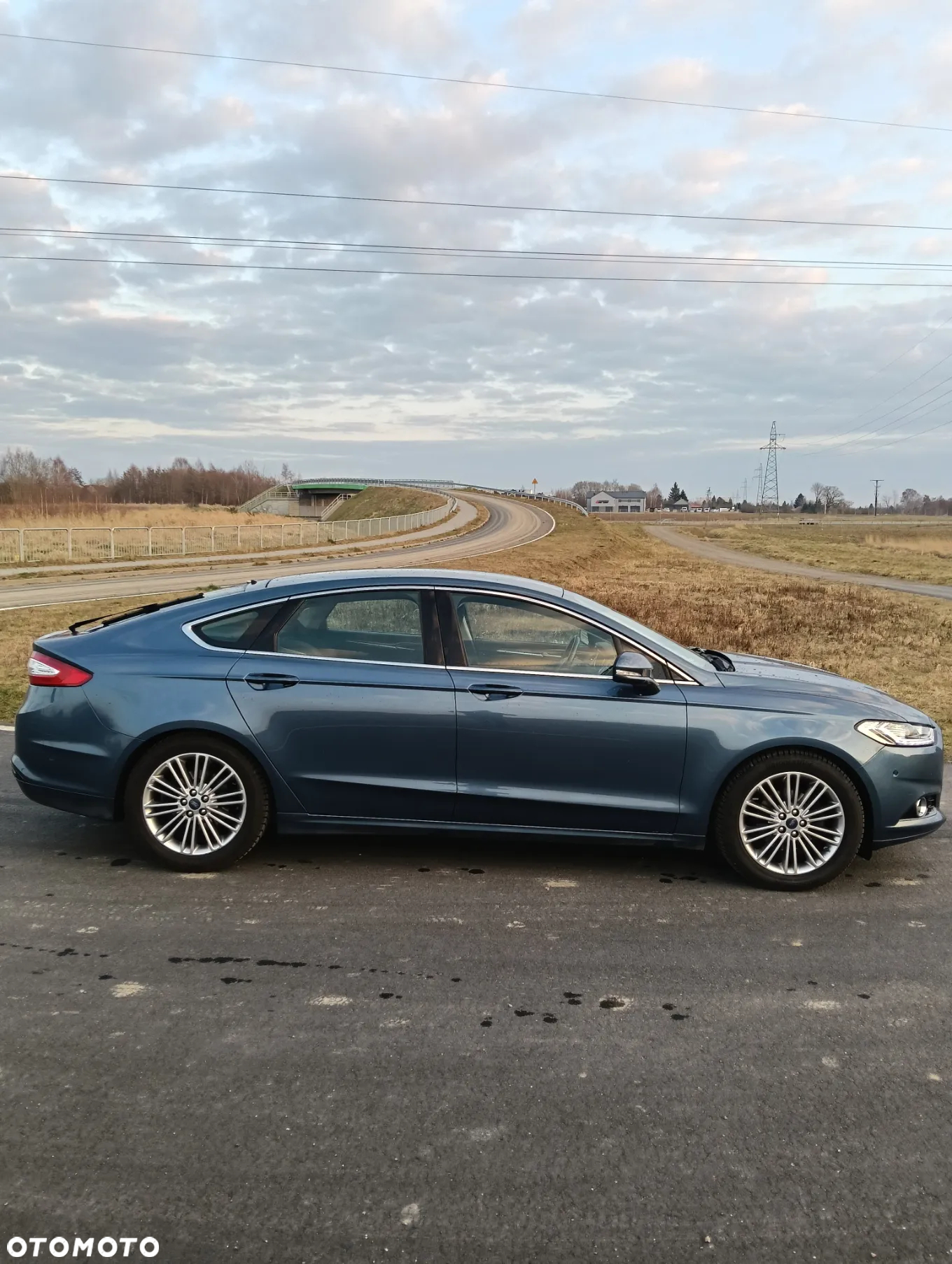 Ford Mondeo 2.0 TDCi Titanium PowerShift - 4