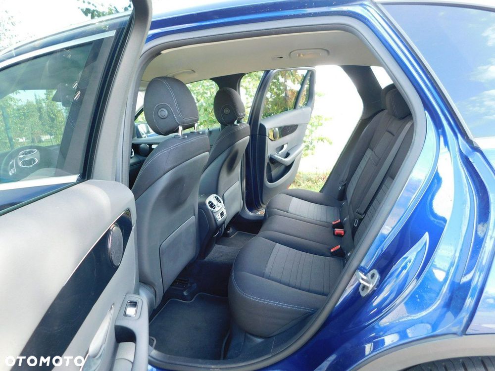 Mercedes-Benz GLC 200 d Business Edition - 15