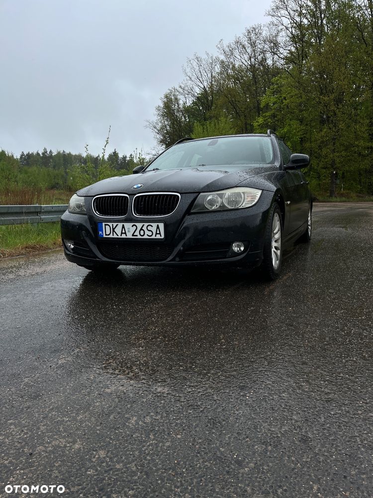 BMW Seria 3 318d DPF - 3