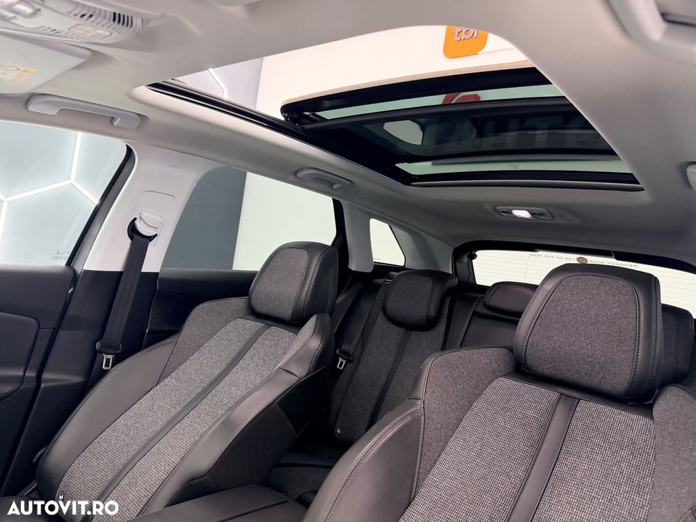 Peugeot 3008 1.2 PureTech Turbo S&S EAT6 Allure - 18