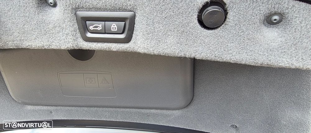 BMW 740 Ld xDrive Pack M - 11