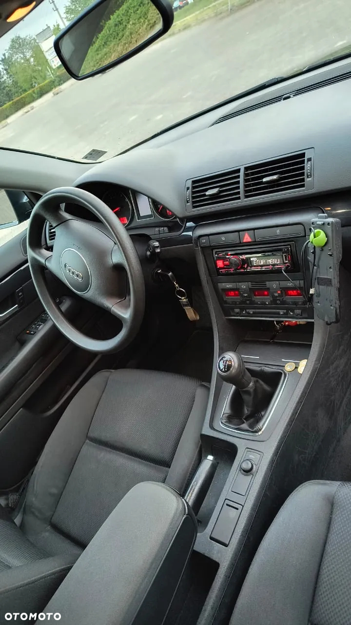 Audi A4 2.0 - 23