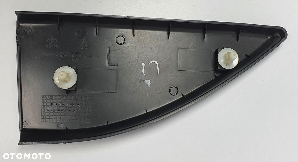 TRÓJKĄT OSŁONA LEWY TYŁ CHEVROLET MATIZ II 96602262 - 2