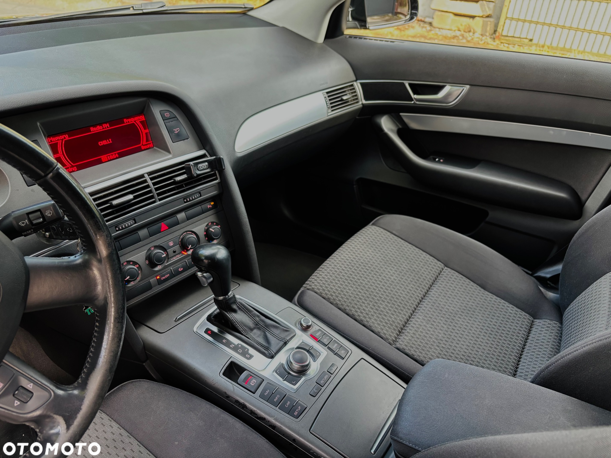Audi A6 Avant 2.4 multitronic - 12