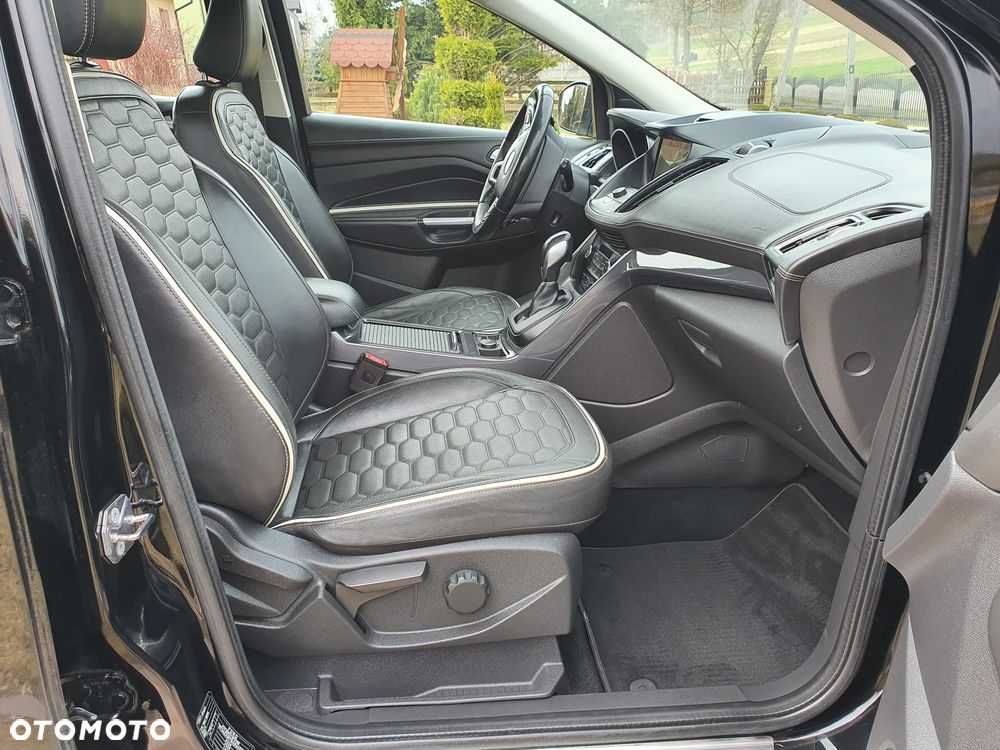 Ford Kuga 2.0 TDCi 4x4 Vignale - 22