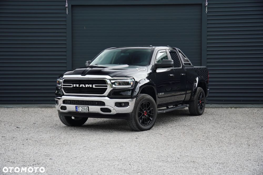 RAM 1500 5.7 Quad Cab Bighorn - 1