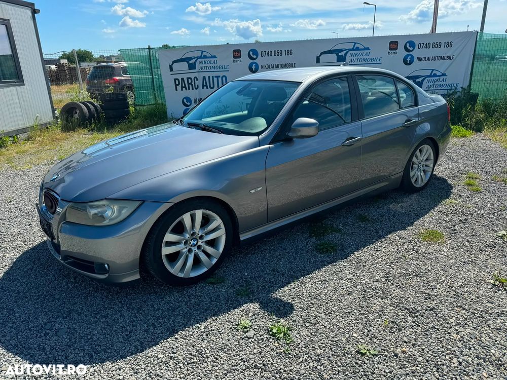 BMW Seria 3 318i - 9