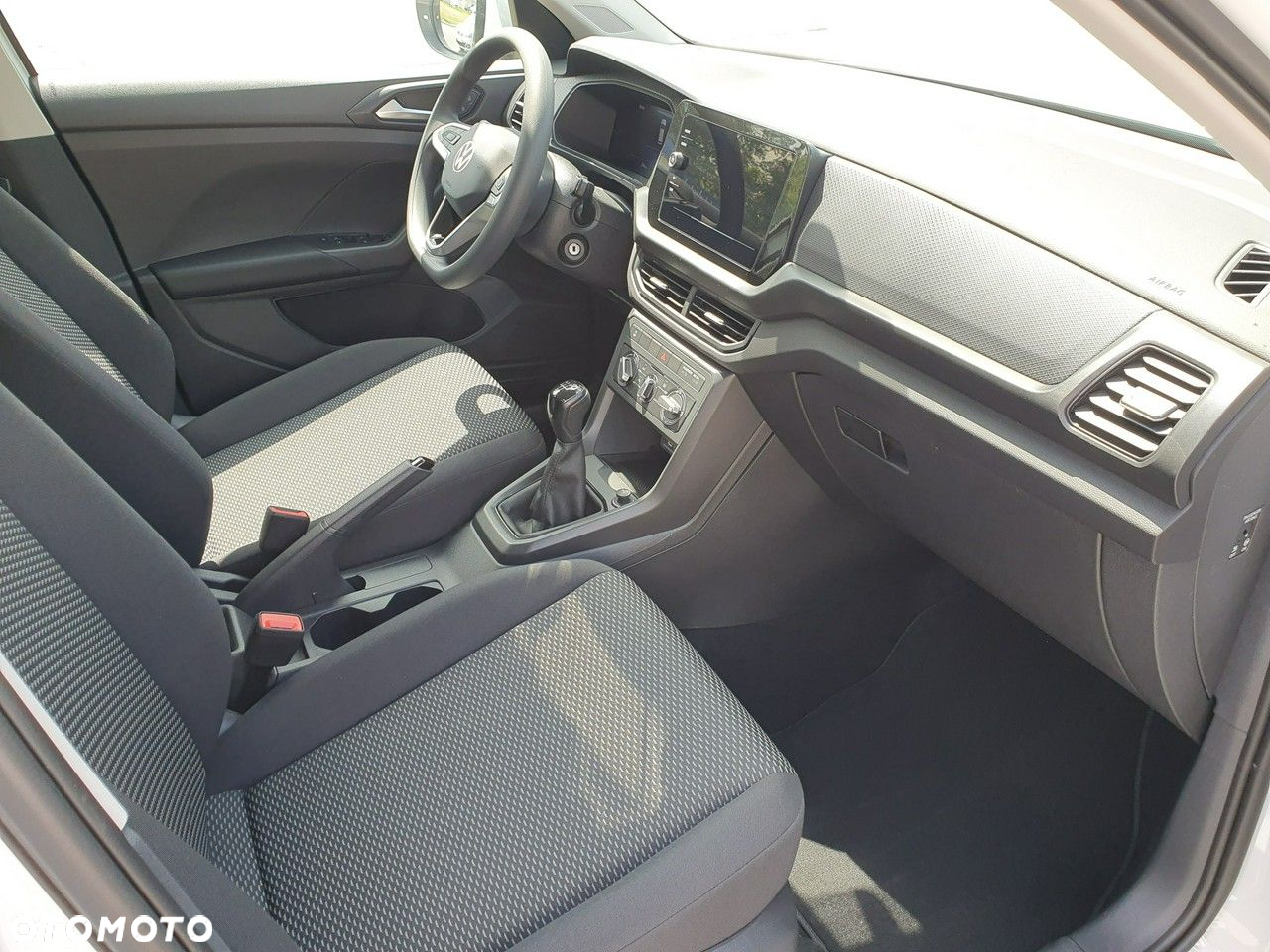 Volkswagen T-Cross 1.0 TSI Life Plus - 17