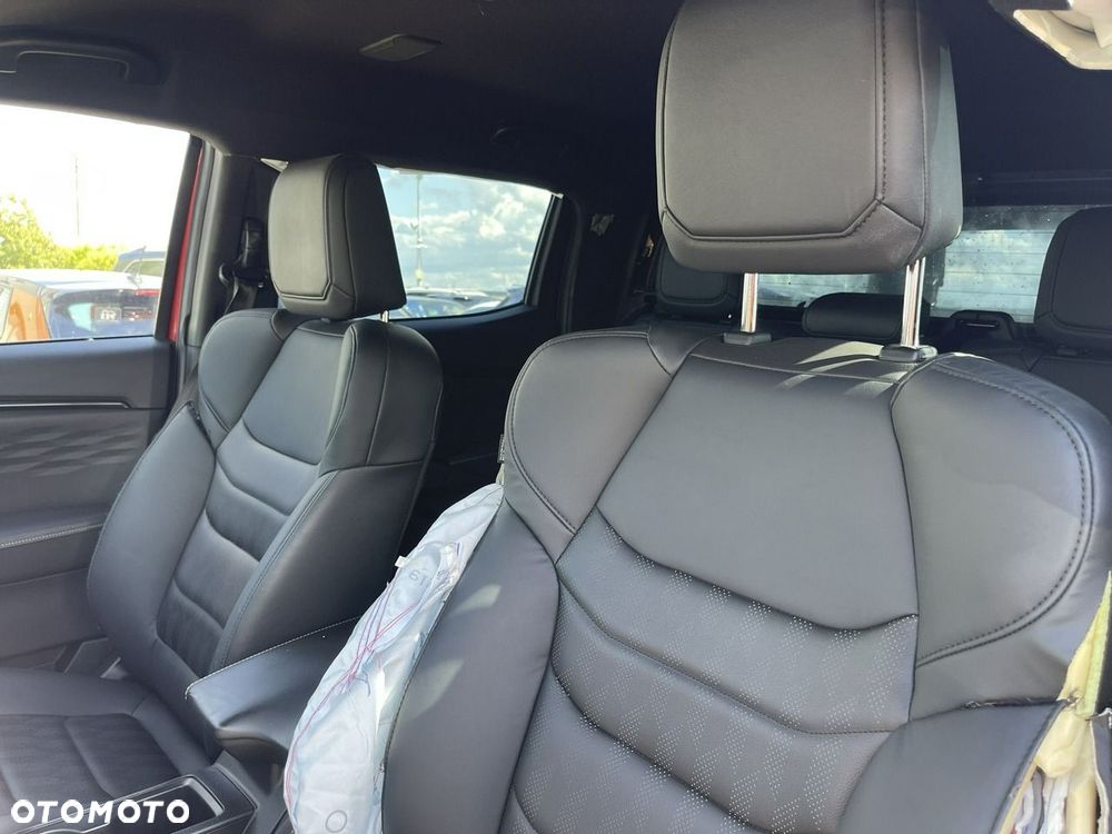 Isuzu D-Max Double Cab 4WD Autm V-Cross - 9