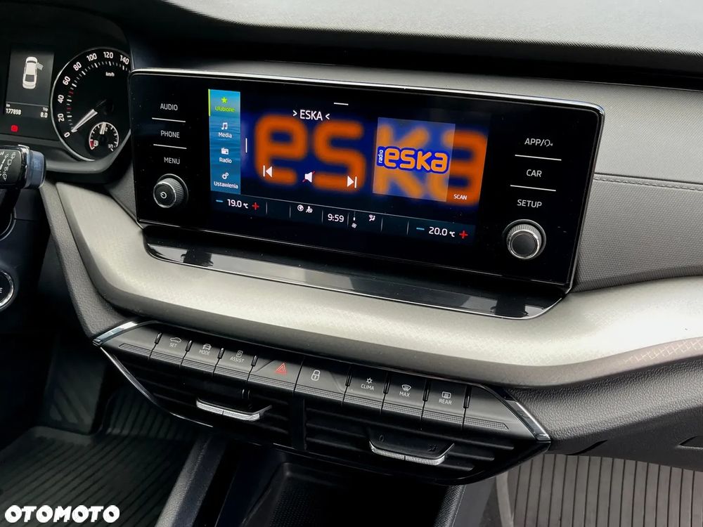 Skoda Octavia ver-1-5-tsi-act-ambition - 29