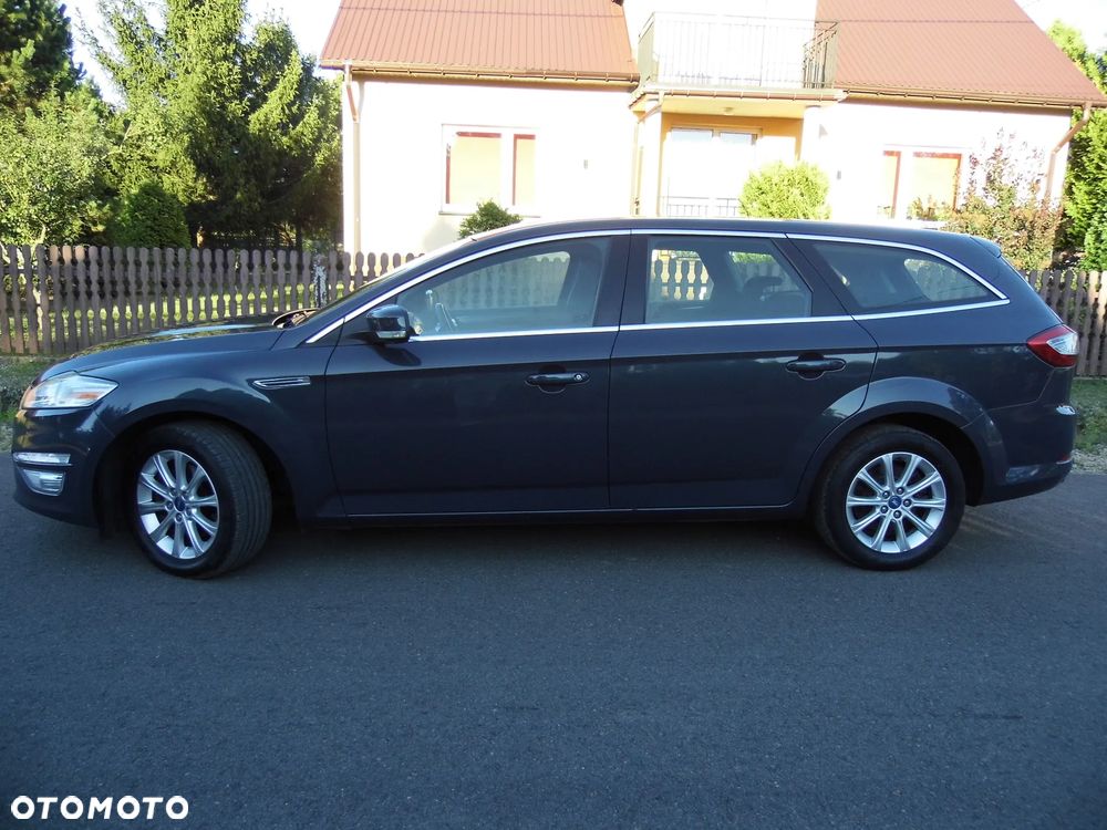 Ford Mondeo 2.0 T Ghia MPS6 - 11