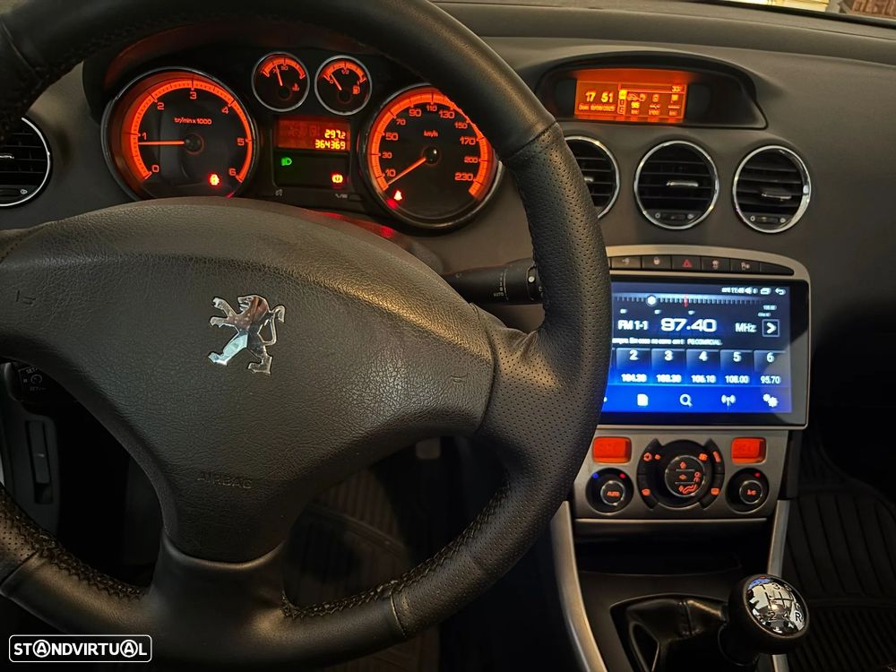 Peugeot 308 1.6 HDi Executive - 11