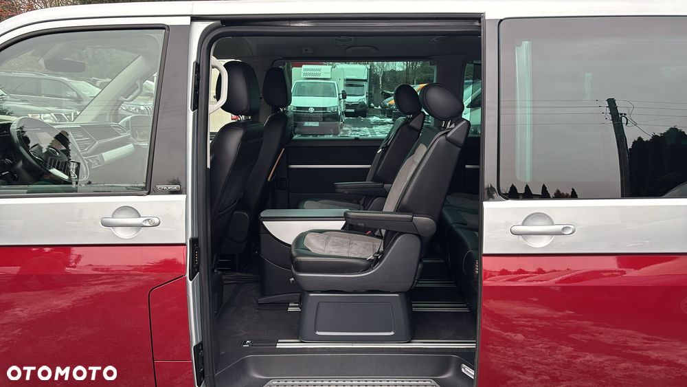 Volkswagen Multivan - 13