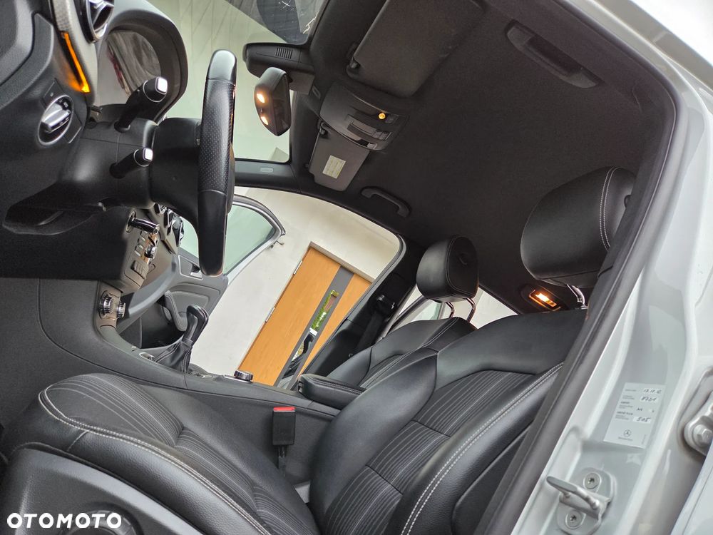 Mercedes-Benz Klasa B 200 (BlueEFFICIENCY) - 12