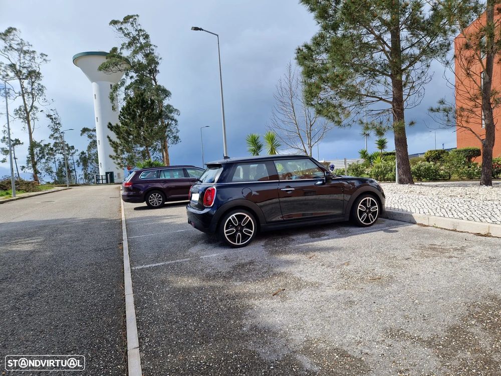 MINI 3 Portas One D - 11