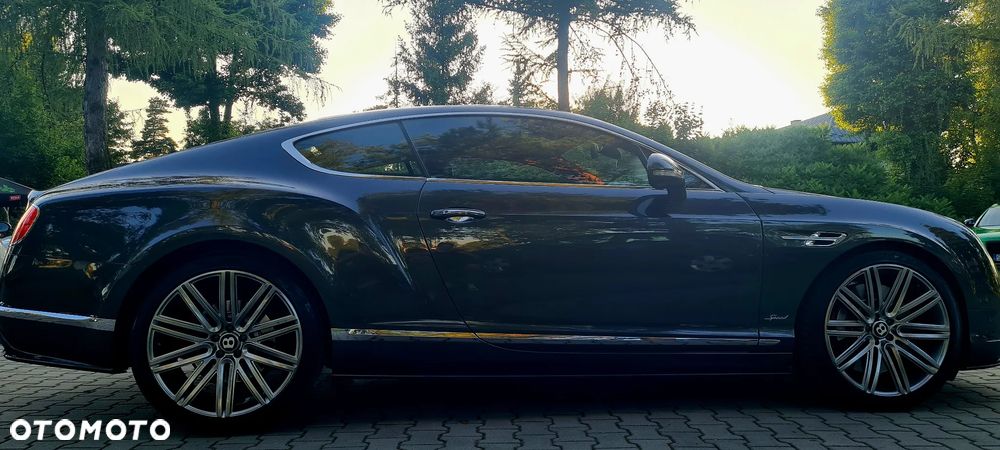 Bentley Continental GT - 13