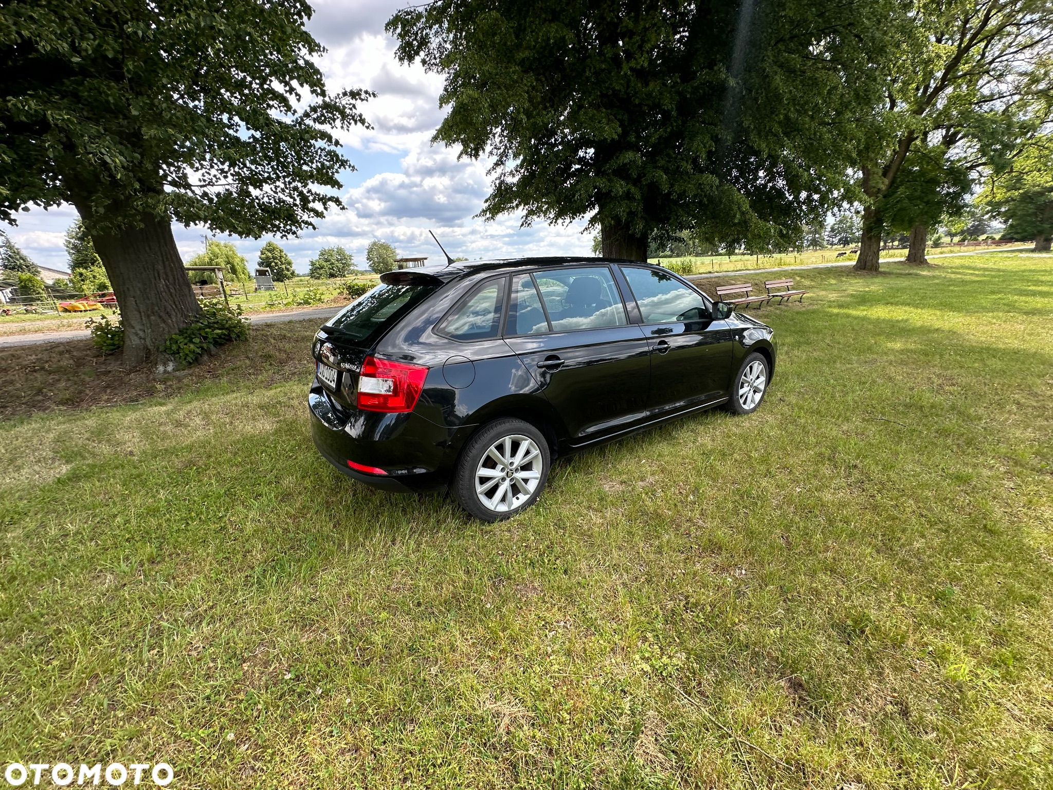 Skoda RAPID 1.2 TSI Elegance - 8