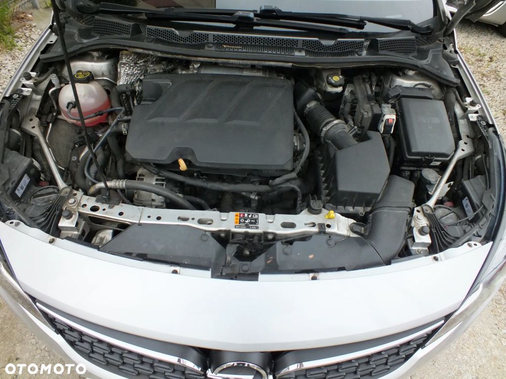 Opel Astra 1.5 CDTI Edition S&S - 23