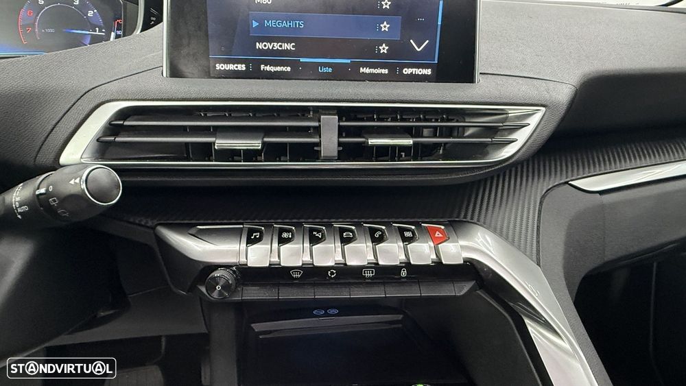 Peugeot 3008 1.2 PureTech Allure Pack EAT8 - 43