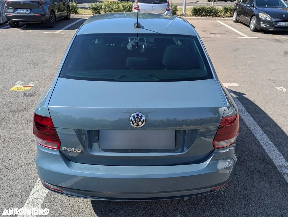 Volkswagen Polo - 9