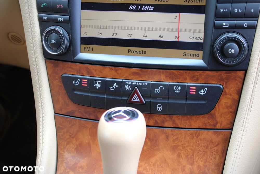 Mercedes-Benz CLS 350 - 21