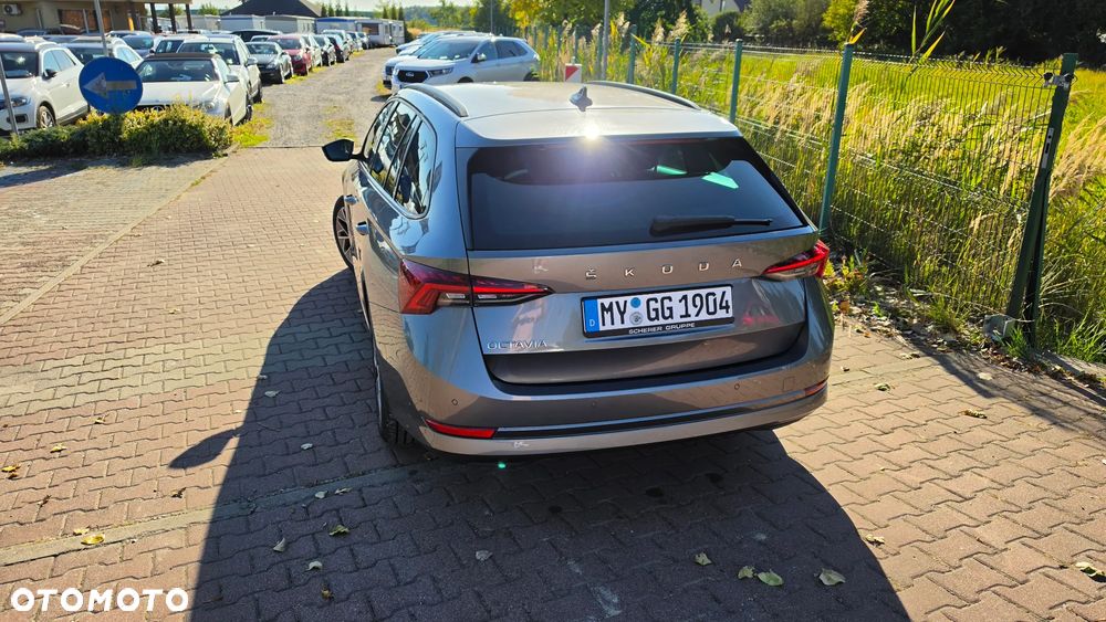 Skoda Octavia 2.0 TDI Tour - 23