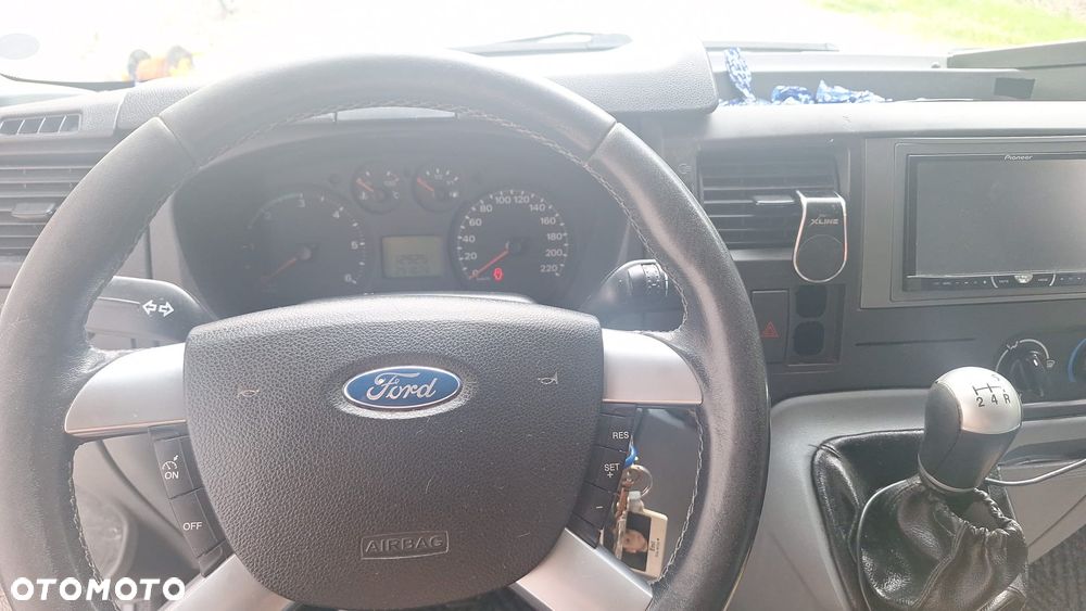 Ford Transit - 5