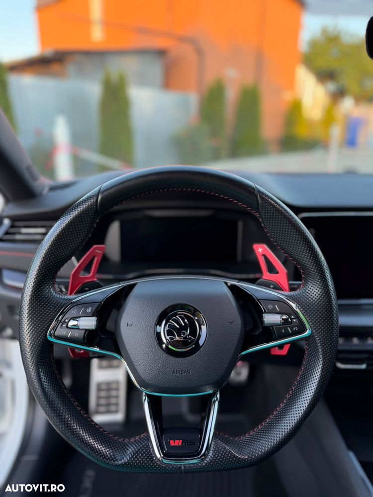 Skoda Octavia RS 2.0 TSI DSG - 12