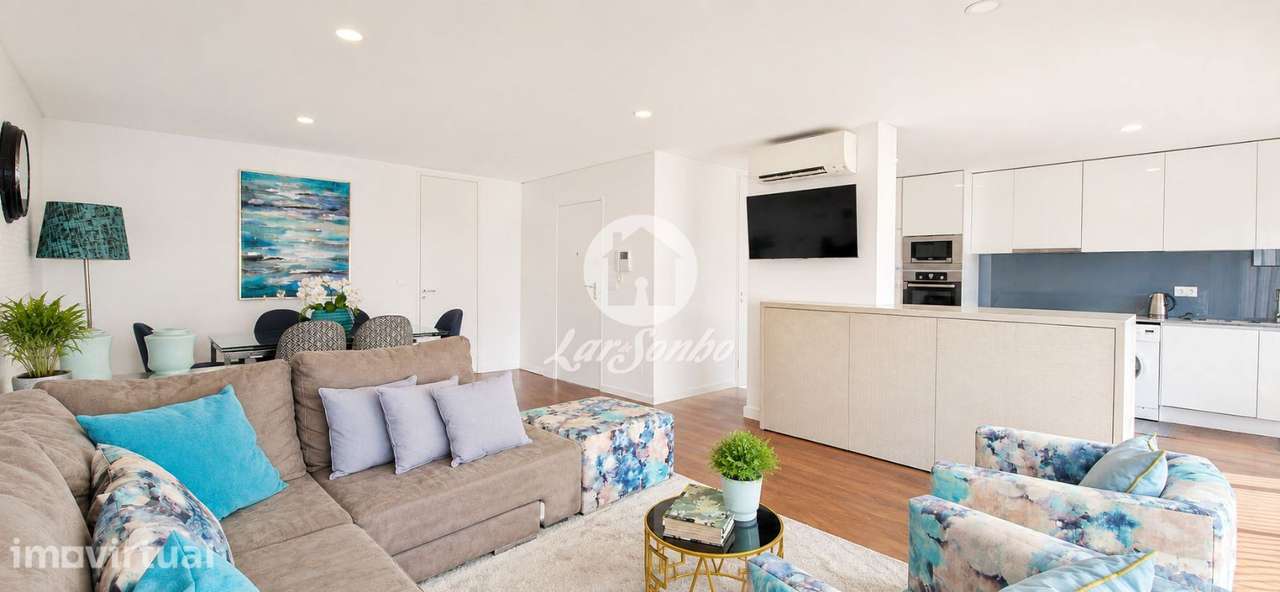 Apartamento T3 em frente à praia - Grande imagem: 4/30