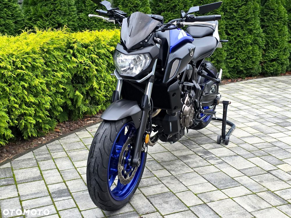 Yamaha MT - 19