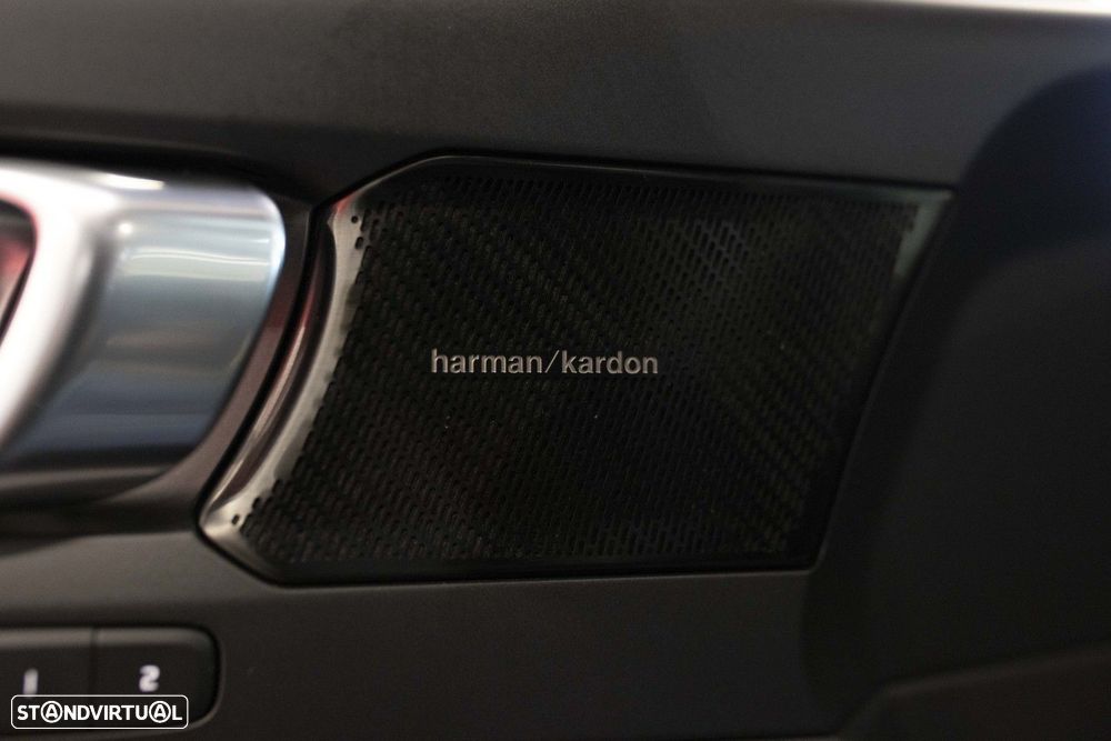 Volvo XC 40 P8 AWD Recharge RDesign - 20