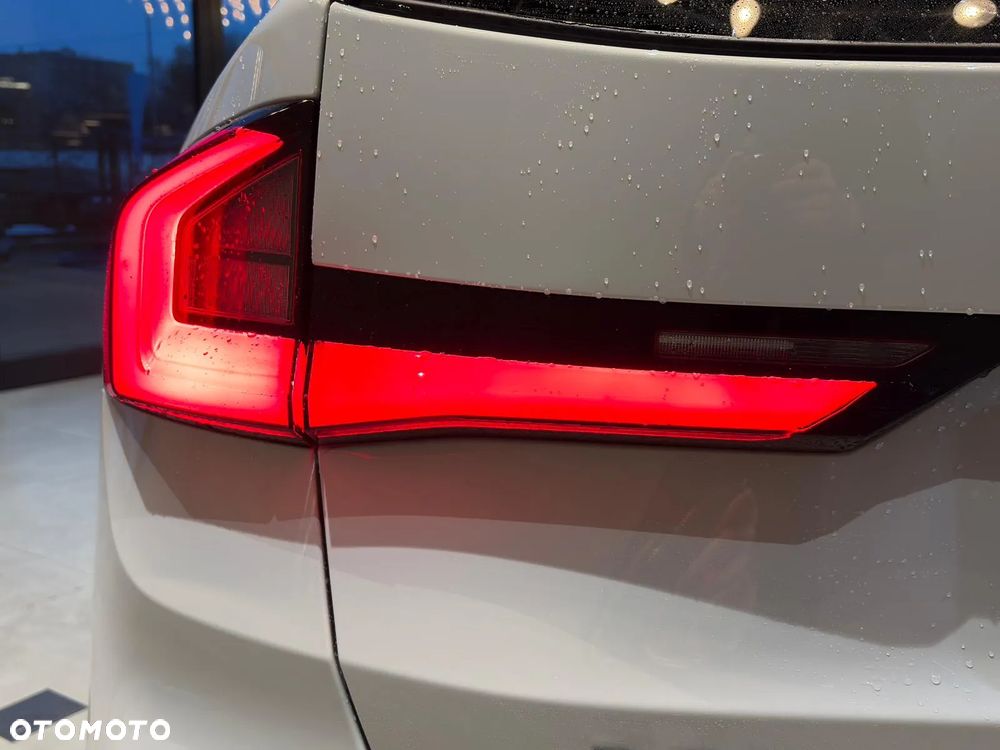 BMW X1 xDrive23i mHEV xLine - 12