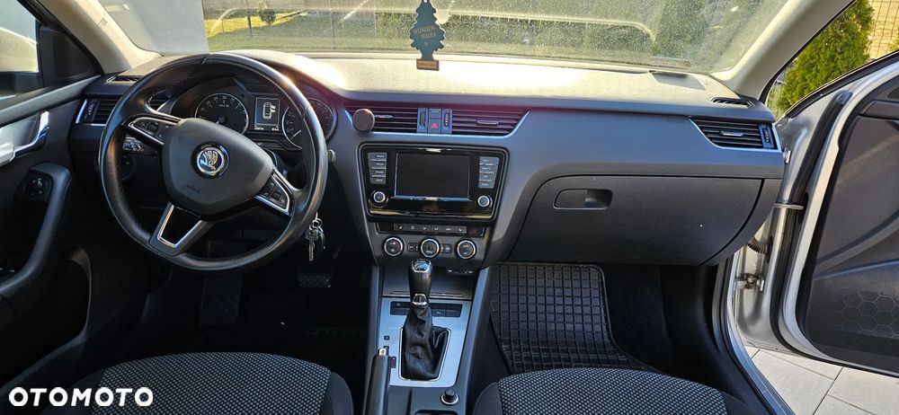 Skoda Octavia 1.6 TDI Drive DSG - 15