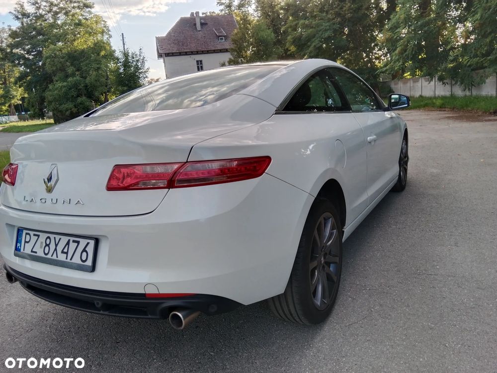 Renault Laguna 2.0 dCi Monaco GP2 - 14